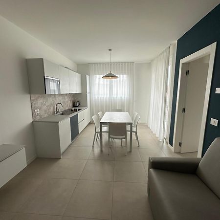Woody Green Charming Apartments - Agenzia Cocal Каорле Екстер'єр фото