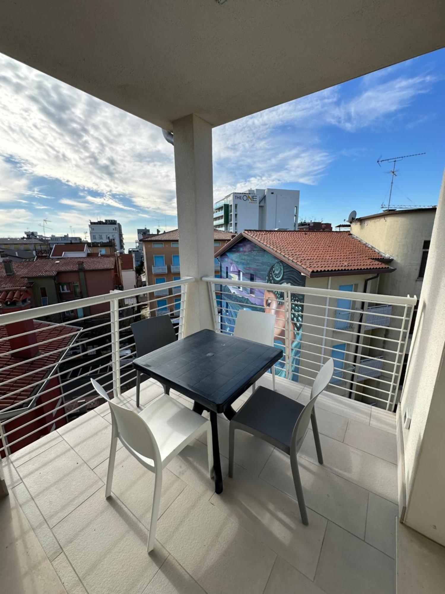 Woody Green Charming Apartments - Agenzia Cocal Каорле Екстер'єр фото